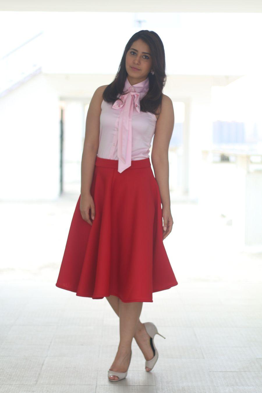 Actress Rashi Khanna Latest Photos