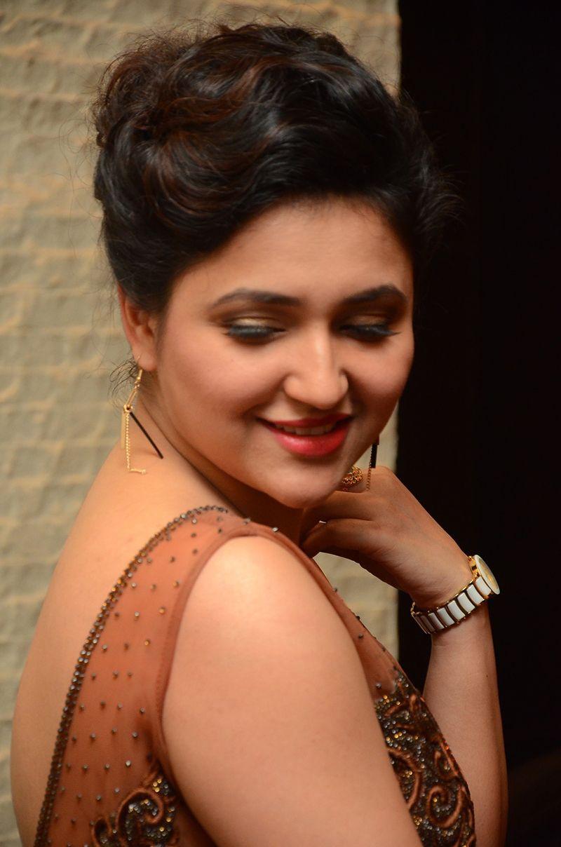 Actress Sarayu New Stills