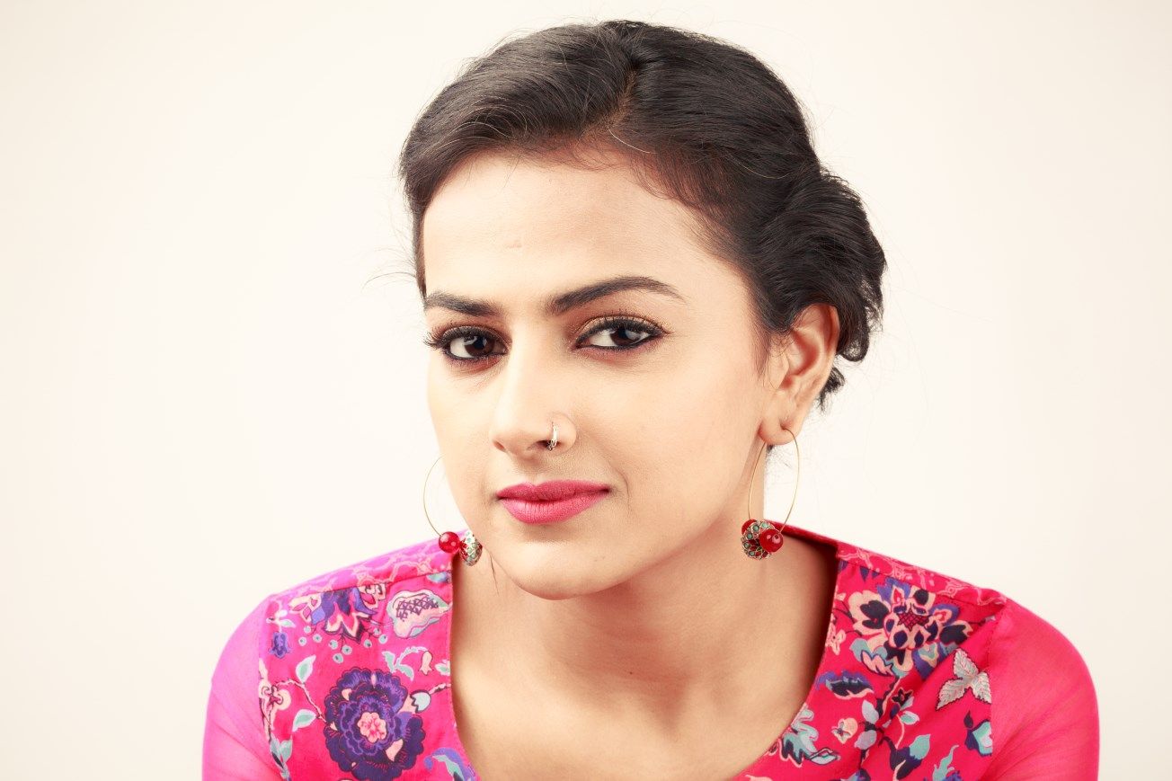 Actress Shraddha Srinath Stills