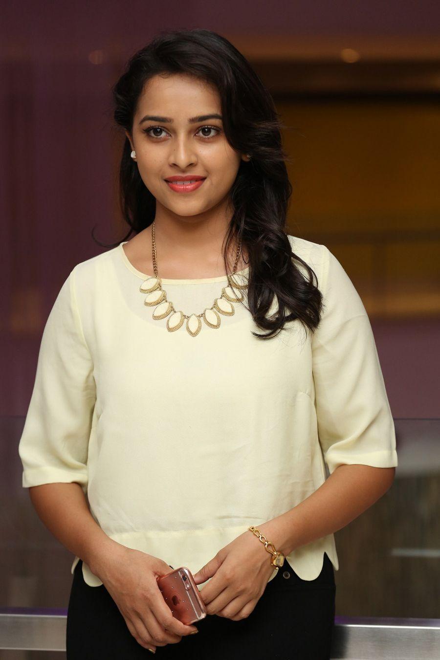 Actress Sri Divya New Photos