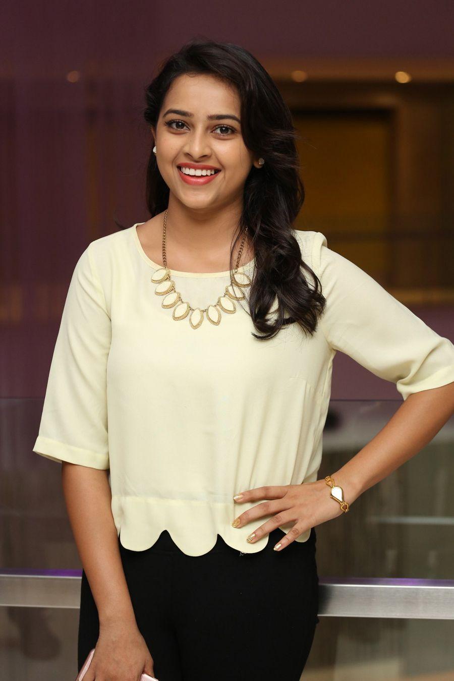 Actress Sri Divya New Photos