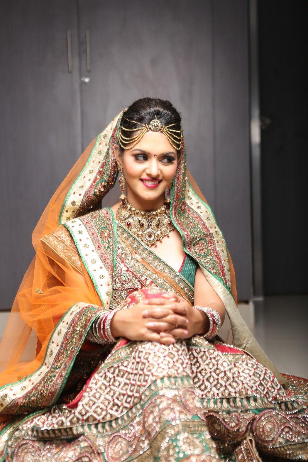 Actress Swathishta Krishnan Photos