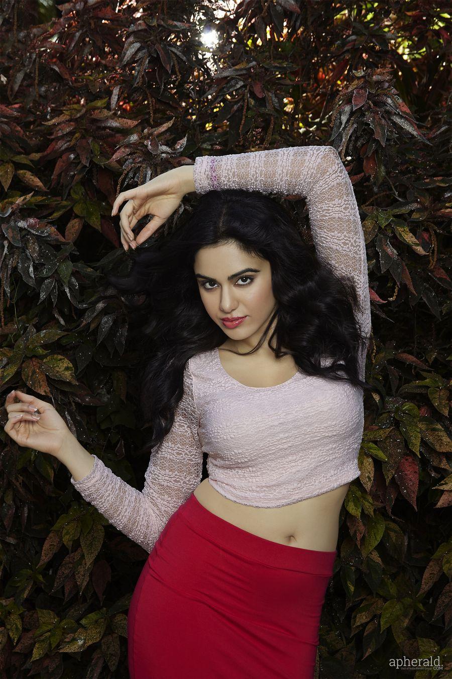 Adah Sharma Hot Stills