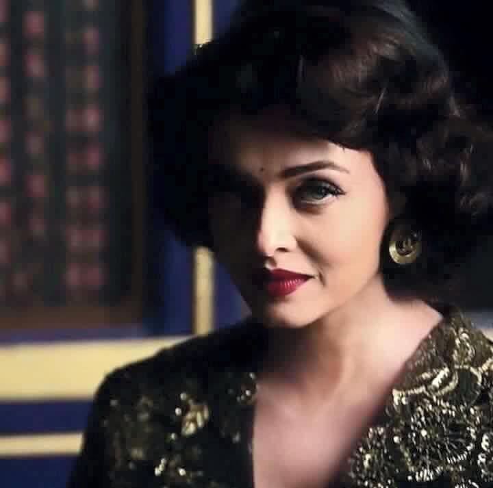 Aishwarya Rai Bachchan Photoshoot