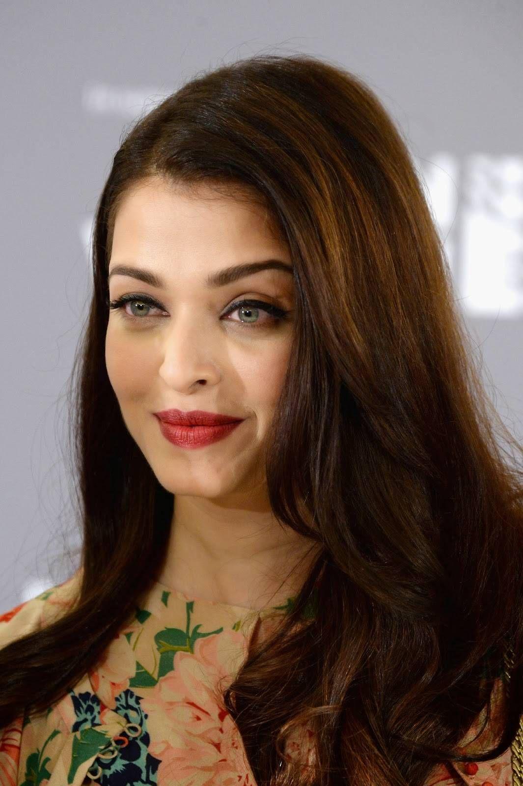 Aishwarya Rai Latest Stills At Variety Celebration Of UN Women