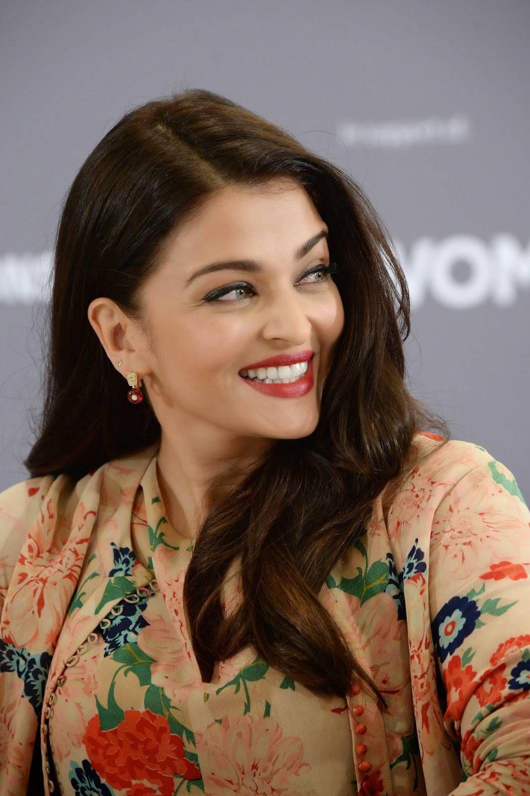 Aishwarya Rai Latest Stills At Variety Celebration Of UN Women