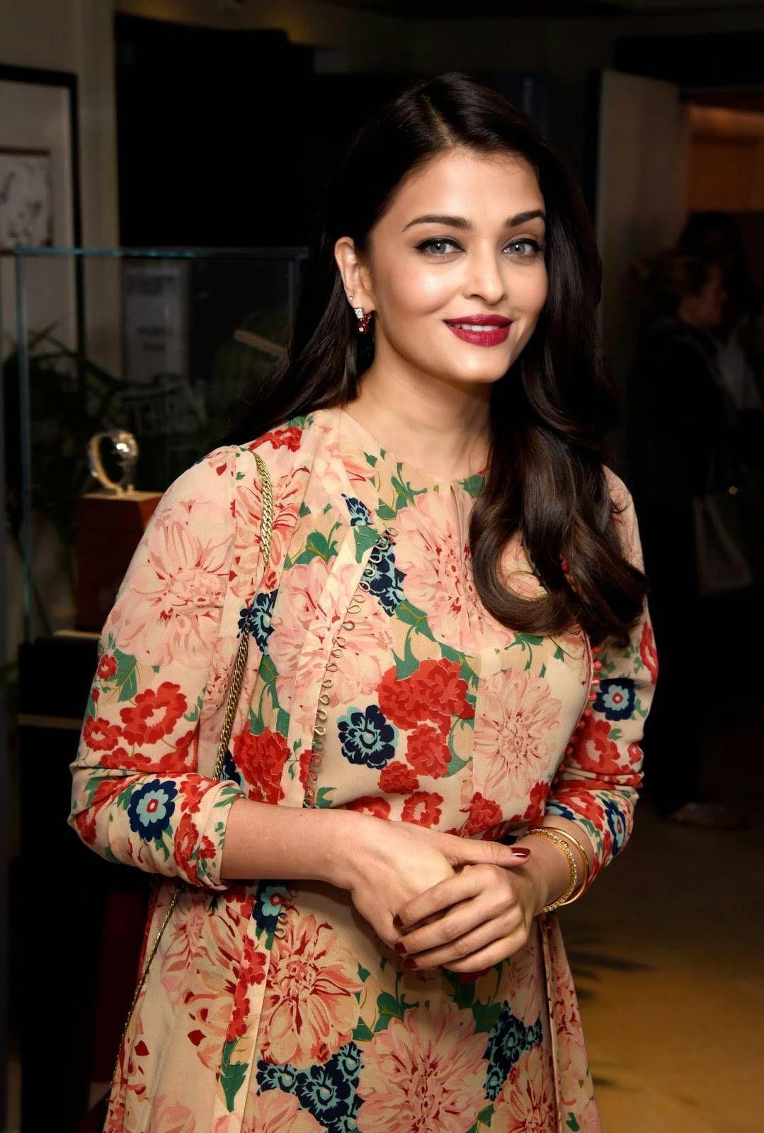 Aishwarya Rai Latest Stills At Variety Celebration Of UN Women