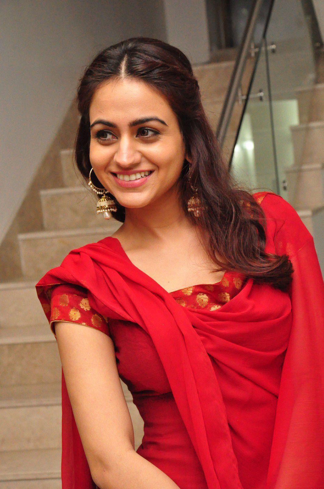 Aksha Beautiful Stills