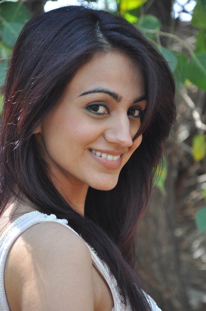 Aksha Pardasany Stills