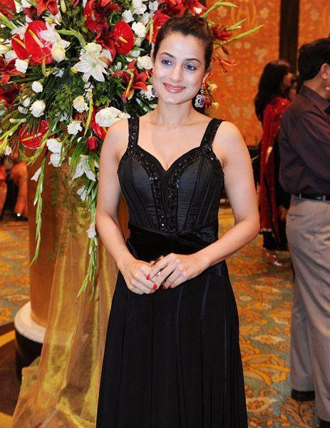 ameesha patel Hot Photos