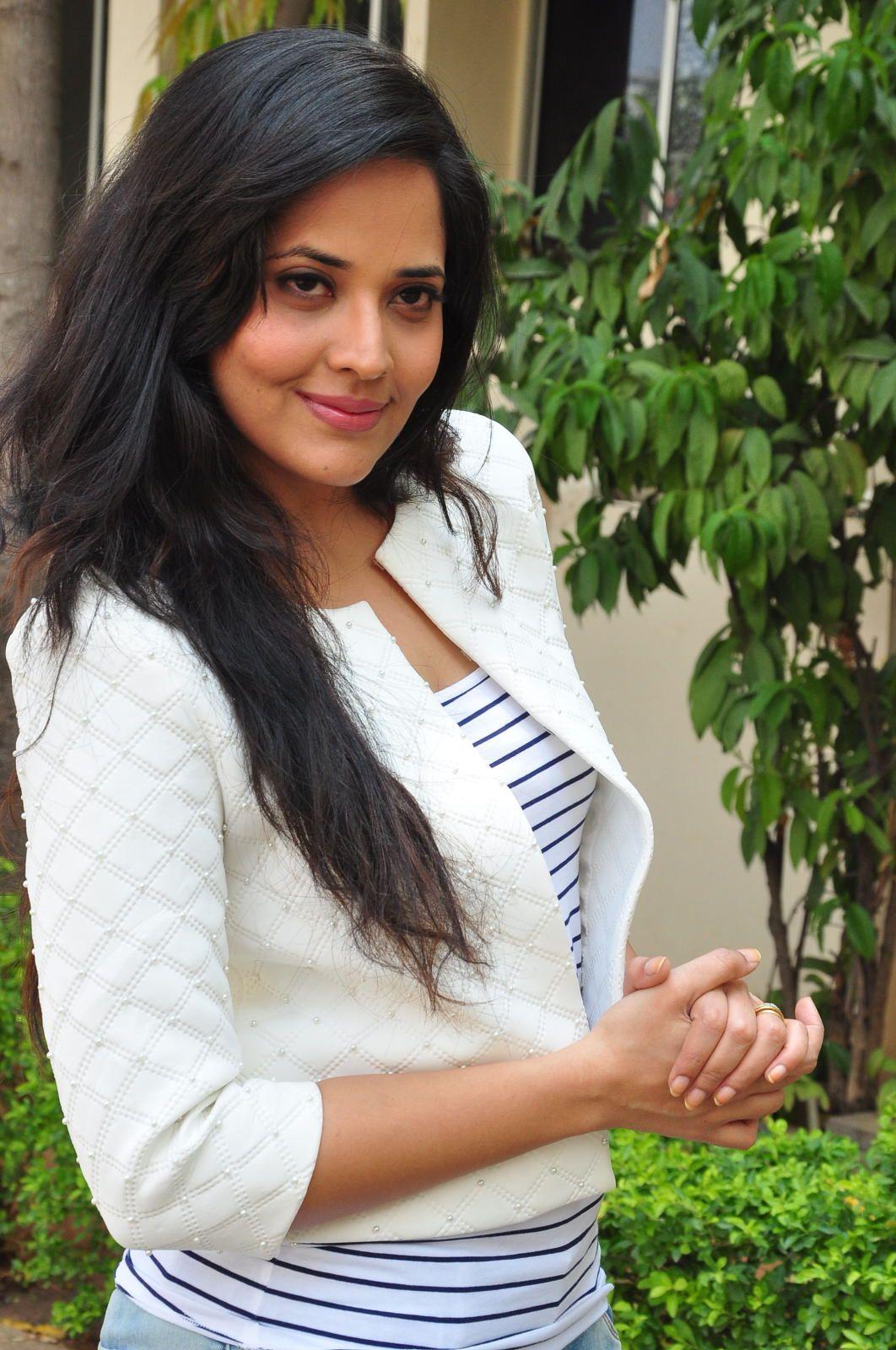 Anchor Anasuya Bharadwaj Latest Stills