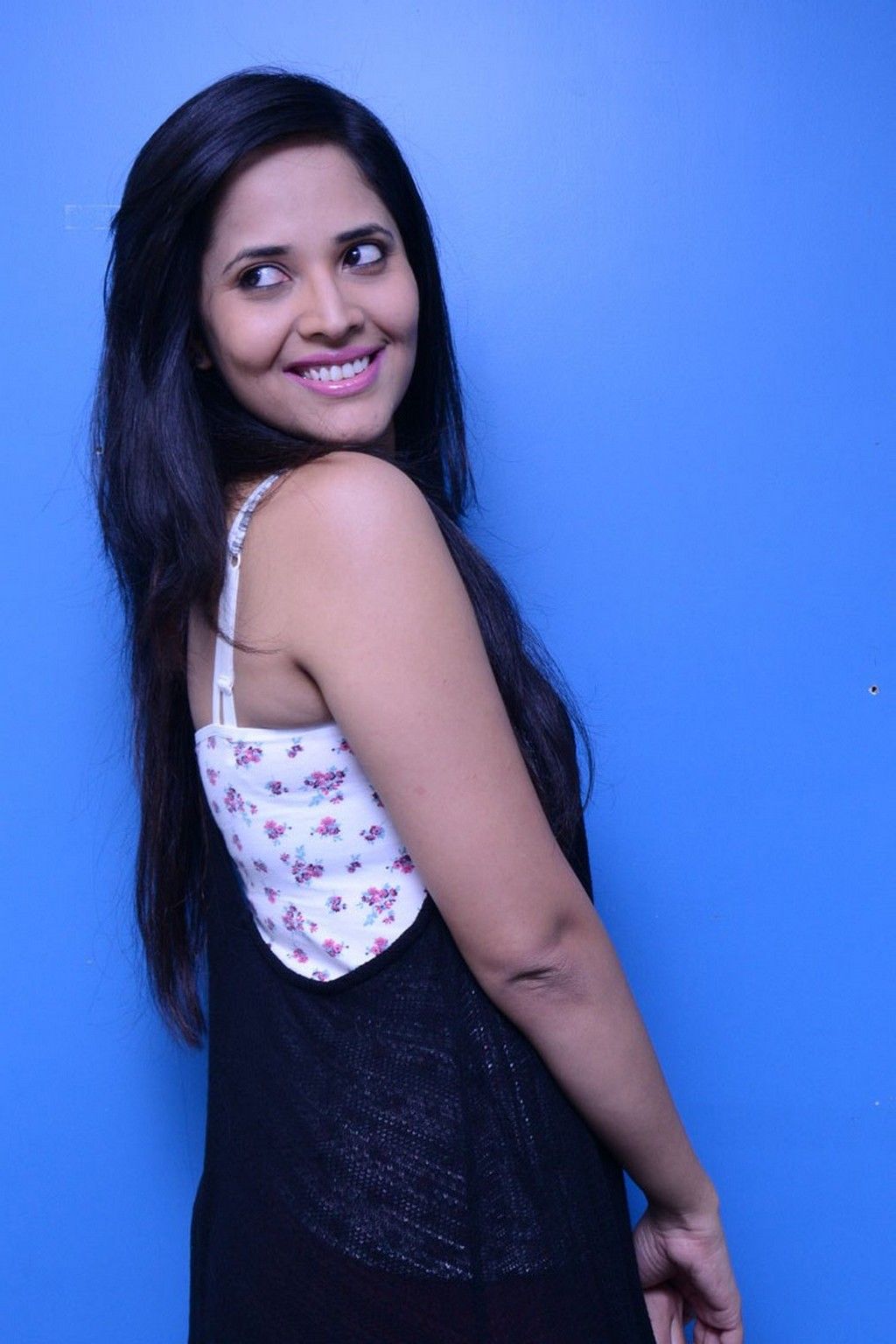 Anchor Anasuya hot and spicy pics