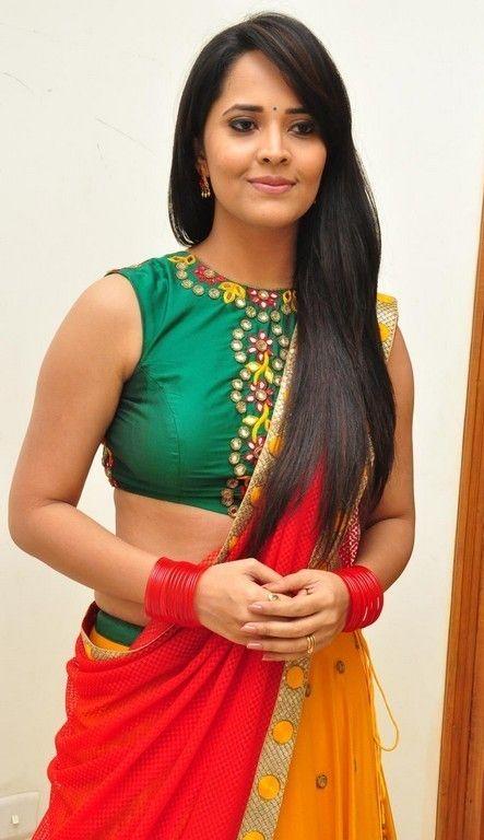 Anchor Anasuya Photos at Soggade Chinni Nayana Audio Launch
