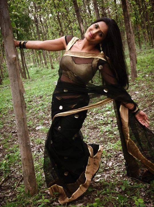 Anchor Prasanthi Sexy Pics