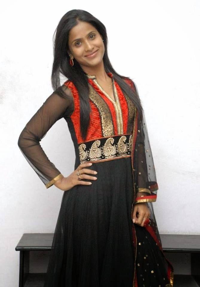 Anchor Prasanthi Sexy Pics