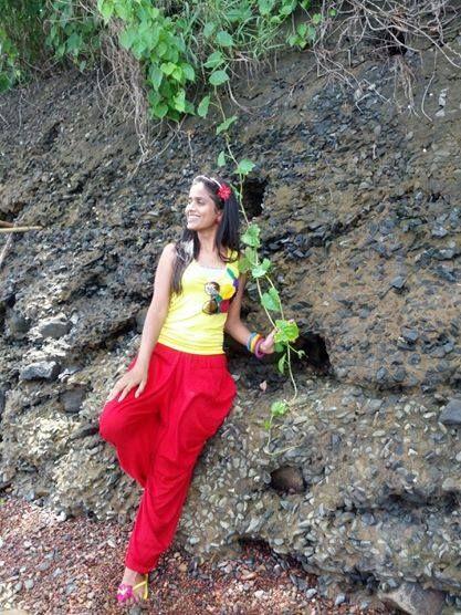 Anchor Prasanthi Sexy Pics