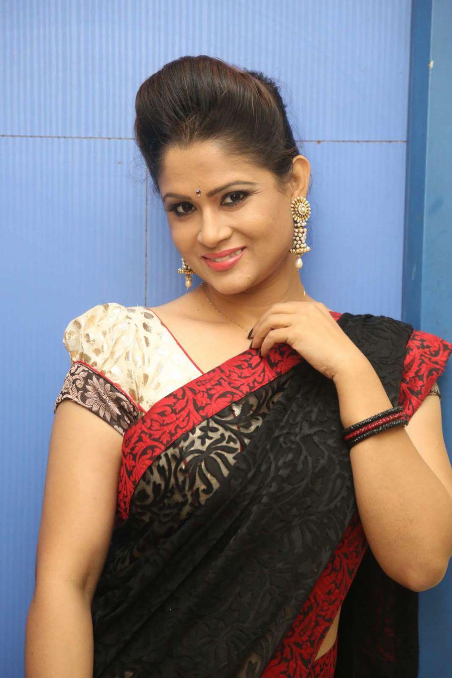 Anchor Shilpa Latest Photos