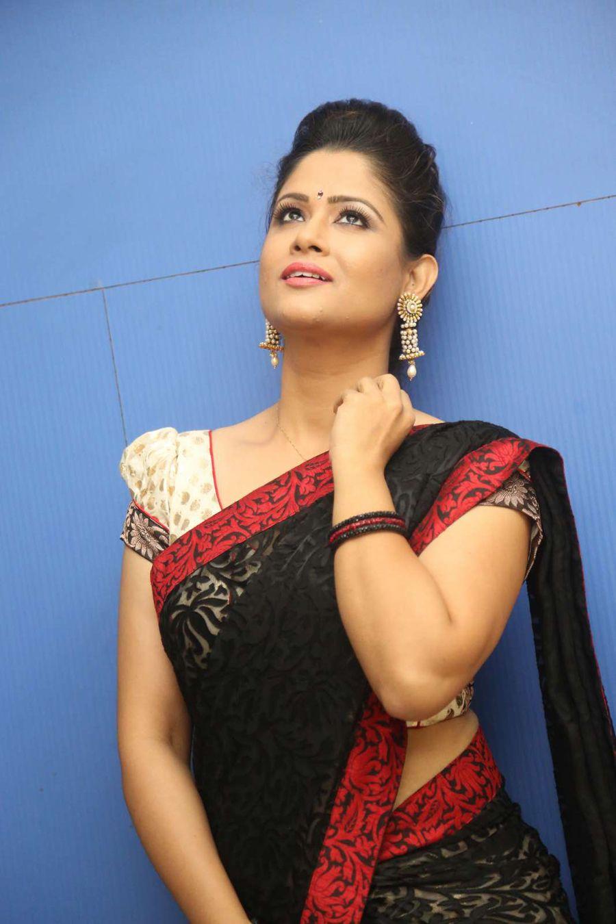 Anchor Shilpa Latest Photos