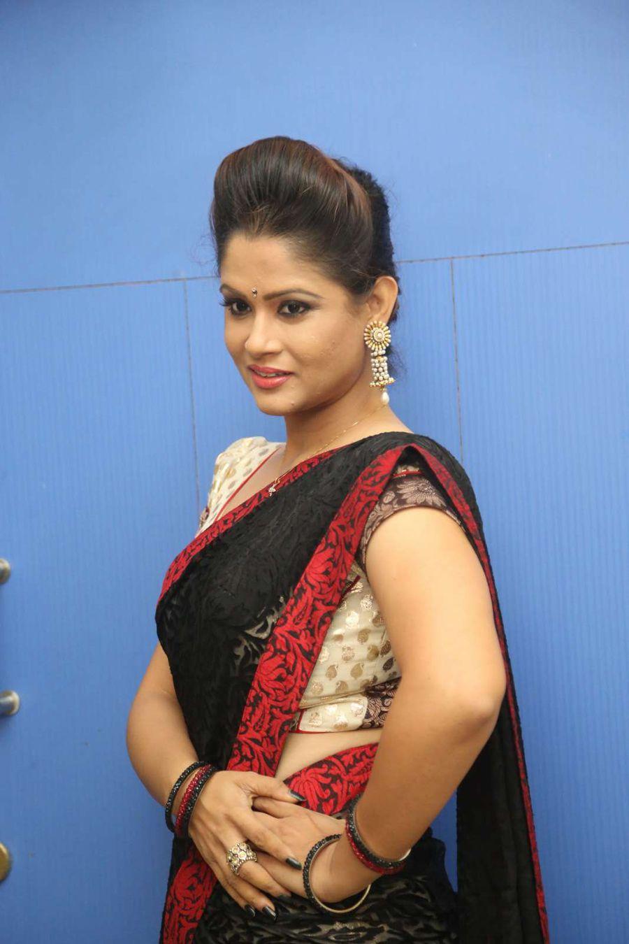 Anchor Shilpa Latest Photos