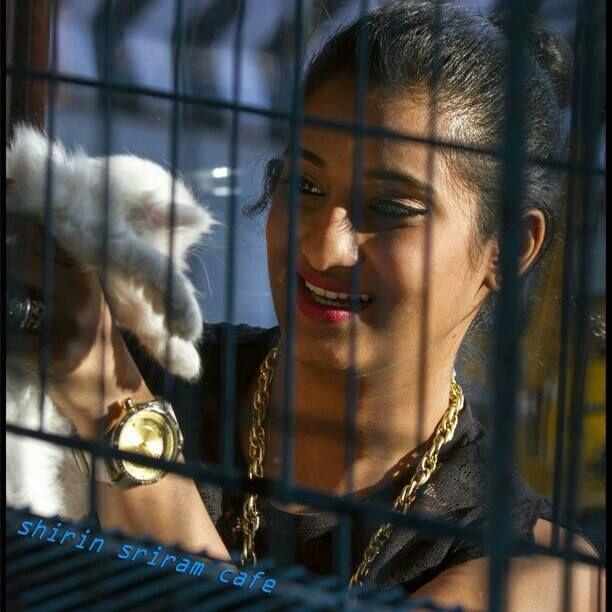 Anchor Soumya Rare photos