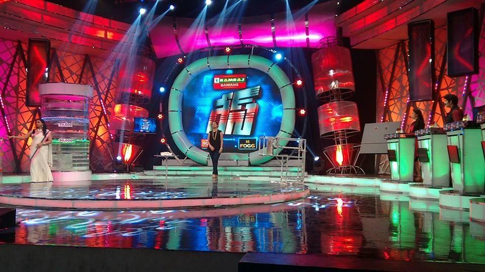 Anchor Soumya Rare photos