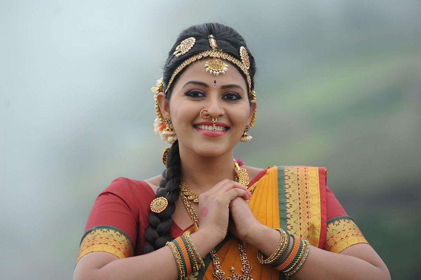 Anjali Dancing Stills