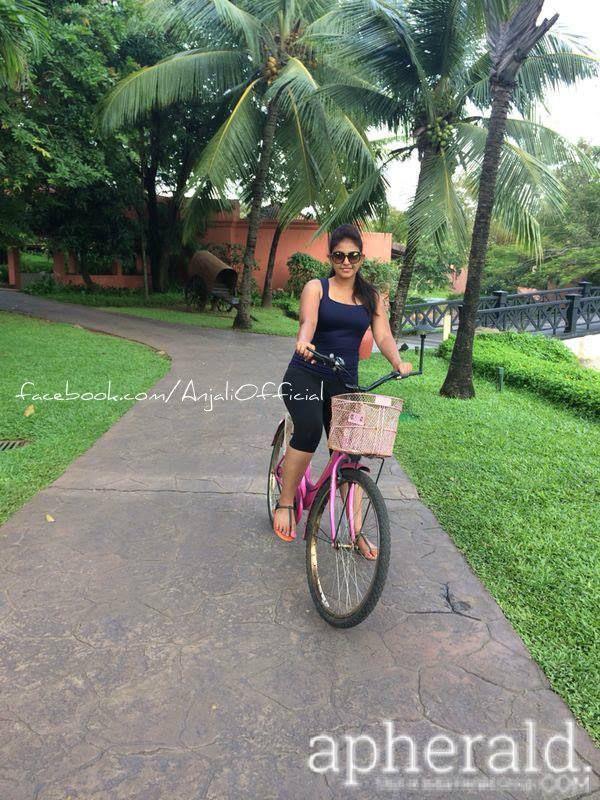 Anjali Rare Photos