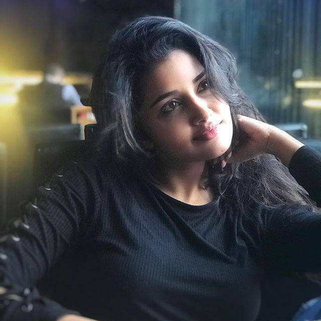 anupamaparameswaran New images