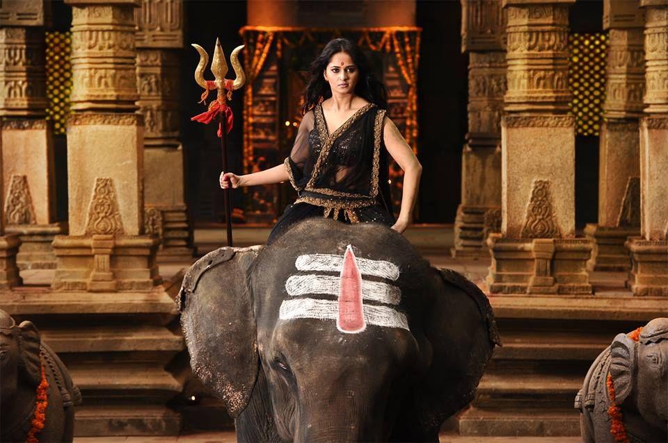 Anushka LATEST Stills in Rudramadevi Movie