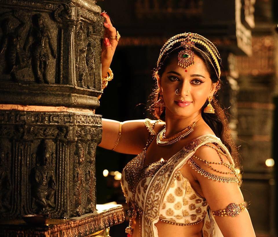 Anushka LATEST Stills in Rudramadevi Movie