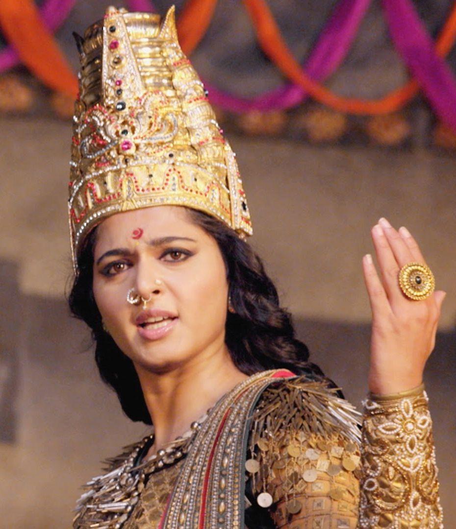 Anushka LATEST Stills in Rudramadevi Movie