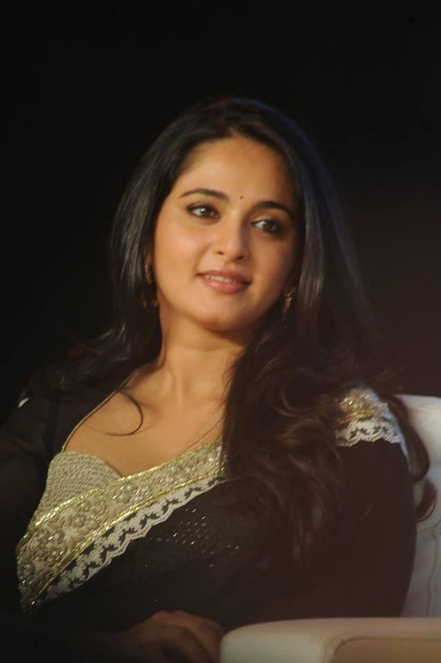 Anushka Shetty Beautiful Hd Stills