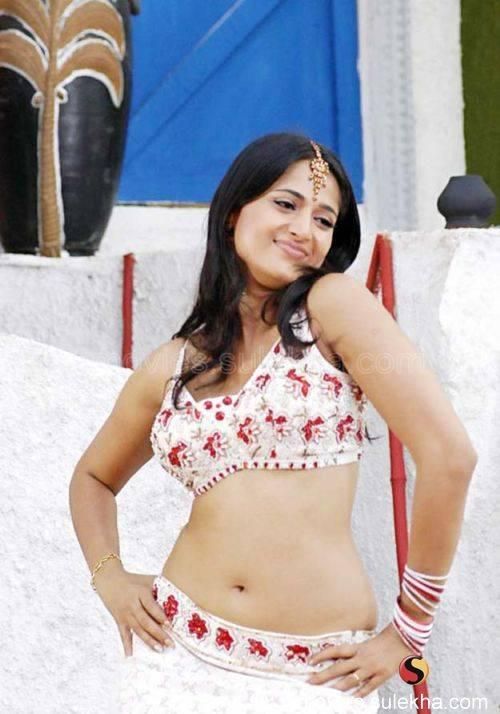 Anushka Shetty Spicy Photos