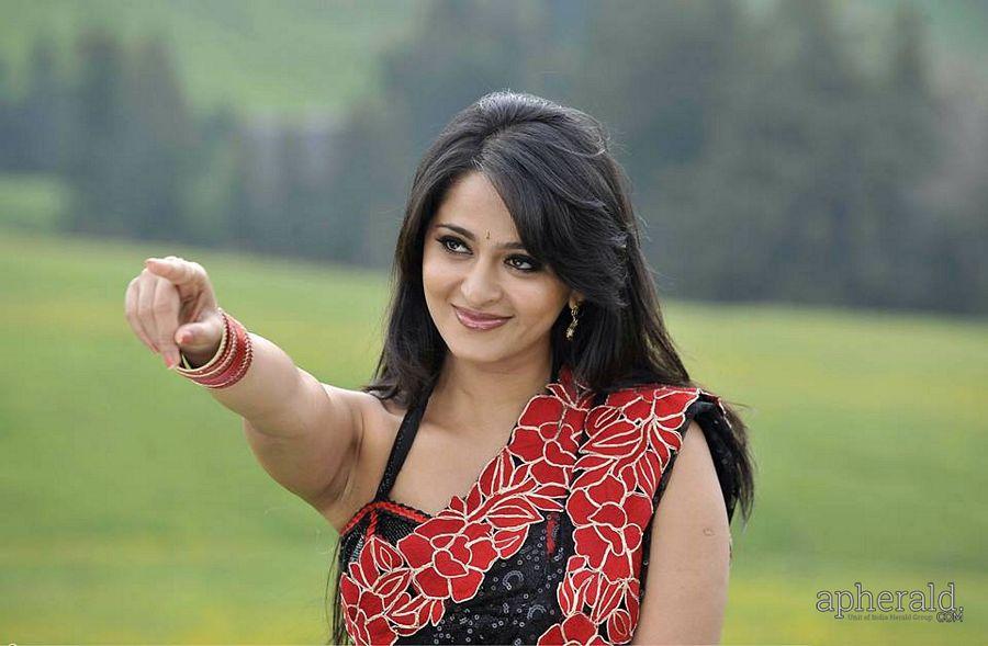 Anushka Shetty Unseen Pics