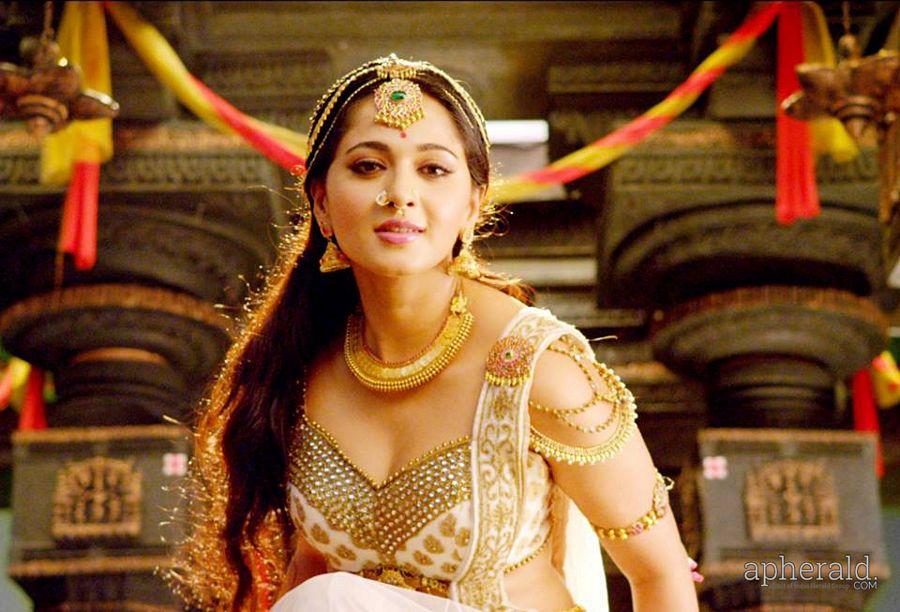Anushka Shetty Unseen Pics