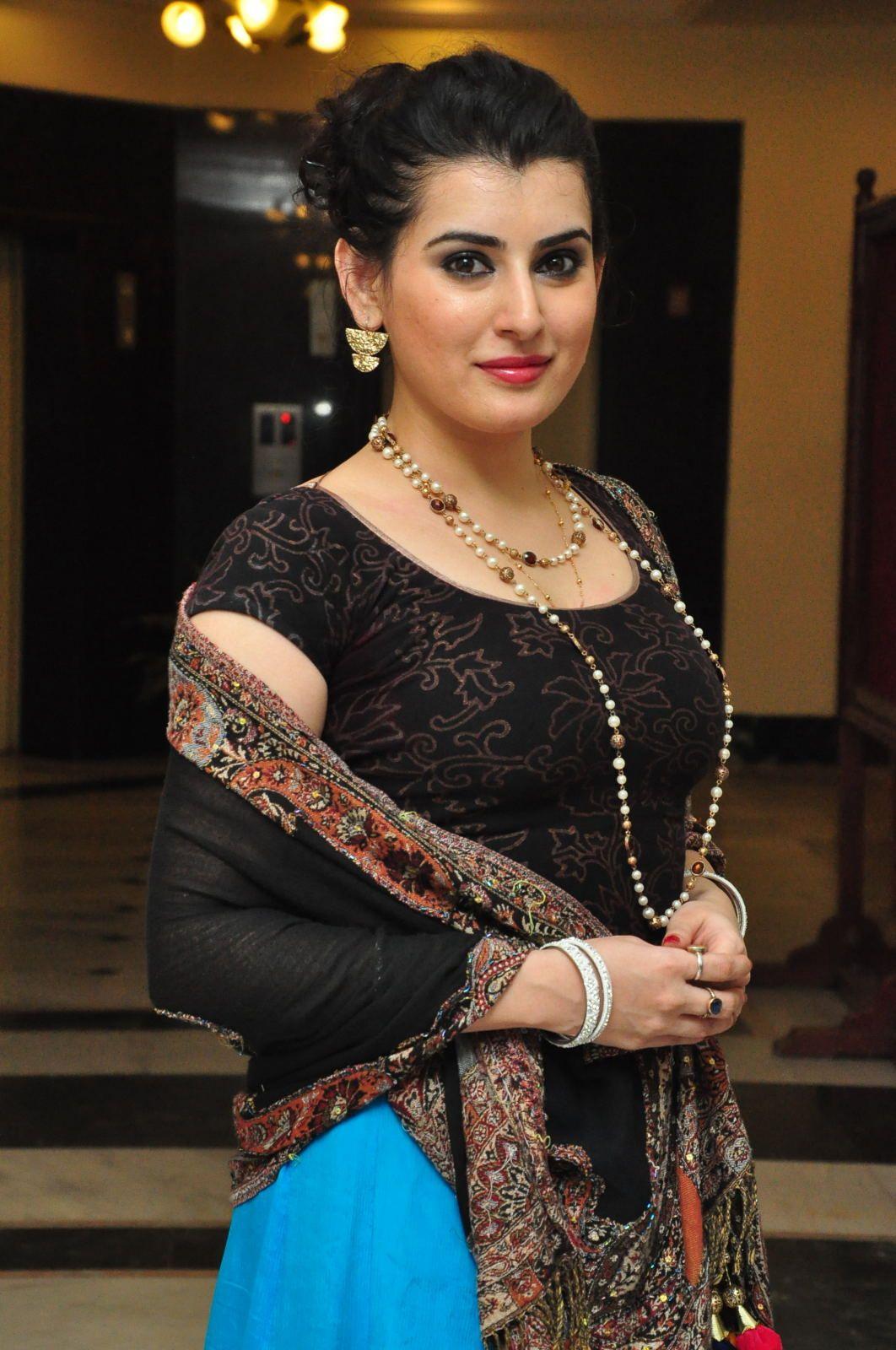 Archana Latest Hd Pics