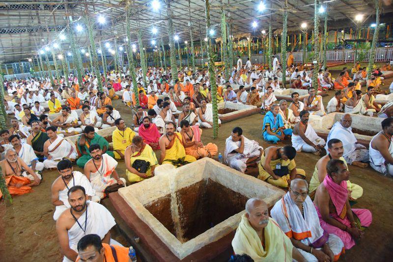 Ayutha Chandi Yagam Photos