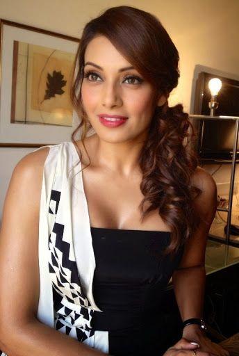 Best Bipasha Basu Wallpapers and Pics