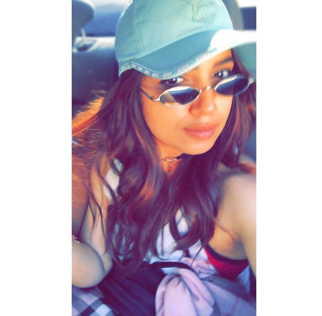 Bhumi Pednekar Stunning Hot Unseen Photoshoot Stills