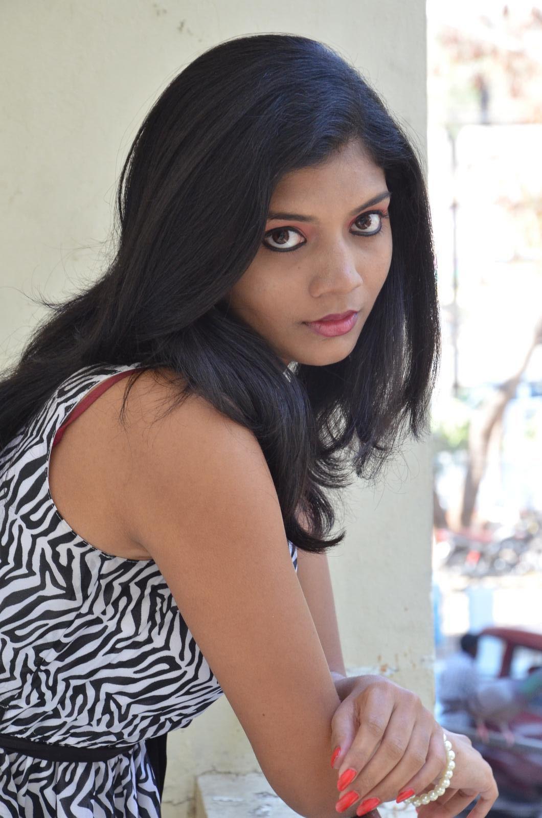 Bindu Beautiful Cute Photos