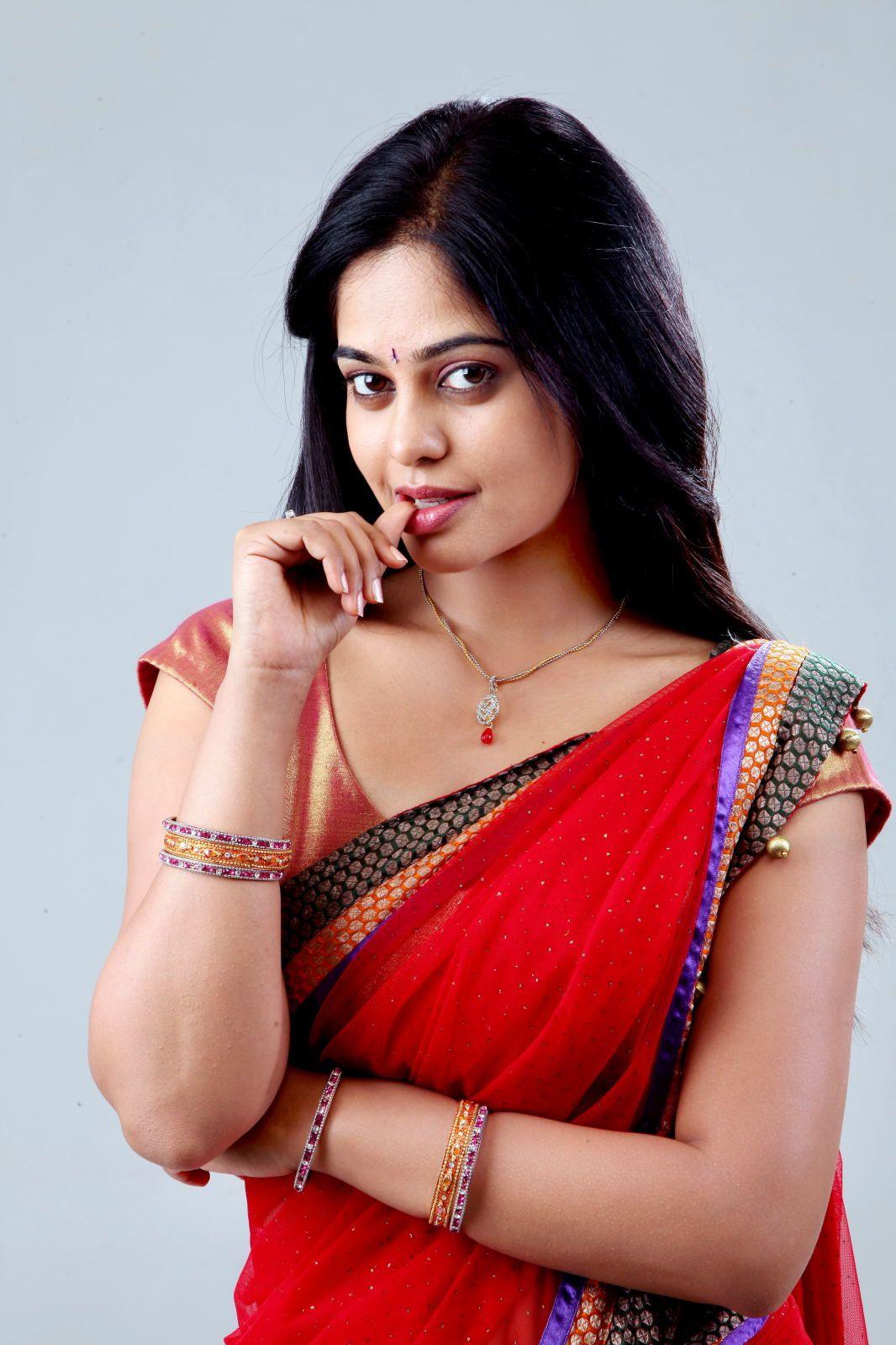 Bindu Madhavi Latest Pics