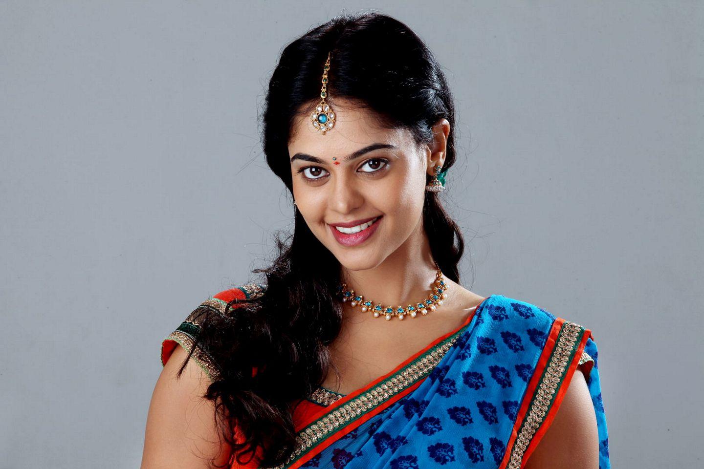 Bindu Madhavi Latest Pics