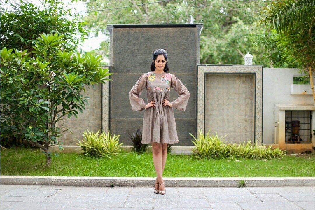 Bindu Madhavi Latest Stills