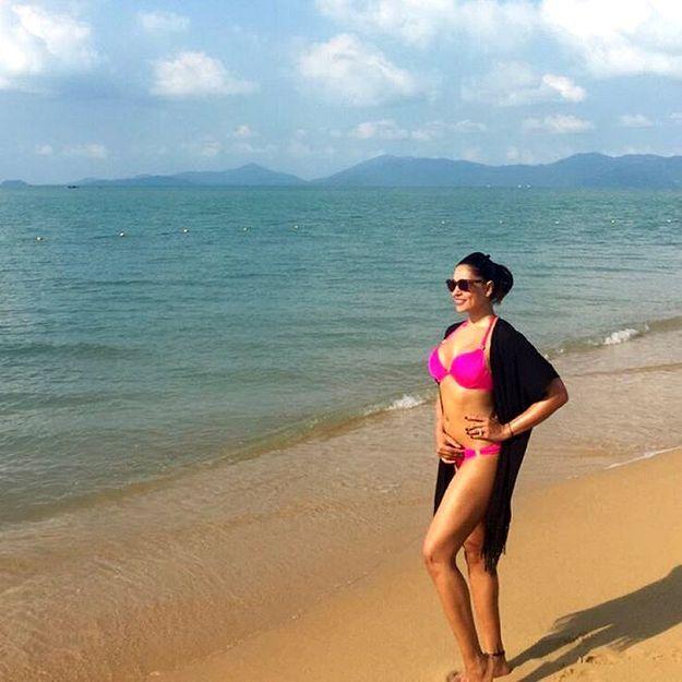 Bipasha Basu Hot Honeymoon Pics