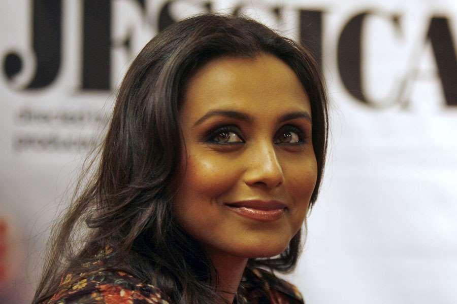 Celebs With Beautiful Eyes