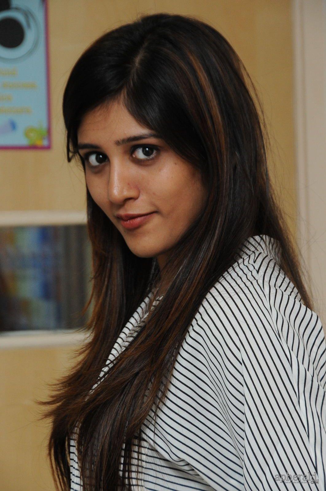 Chandhini Chowdary Beautiful Pics