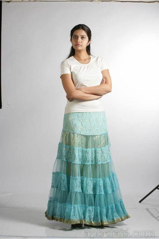 Colours swathi Rare Pics