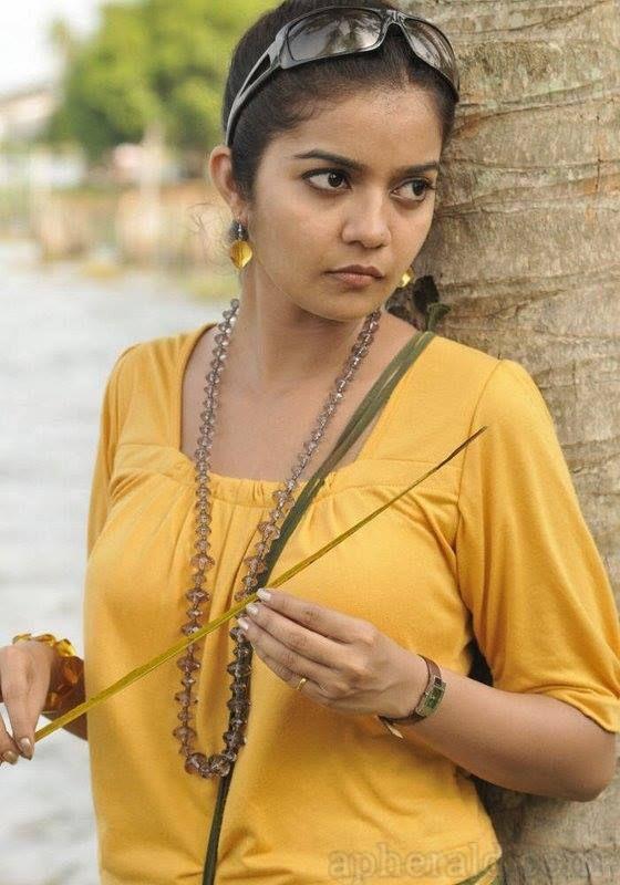 Colours swathi Rare Pics