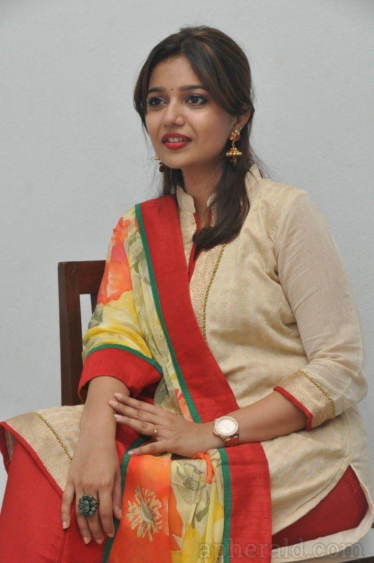 Colours swathi Rare Pics