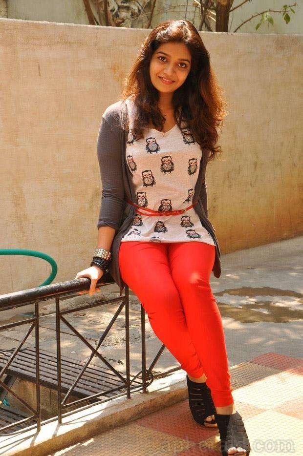 Colours swathi Rare Pics